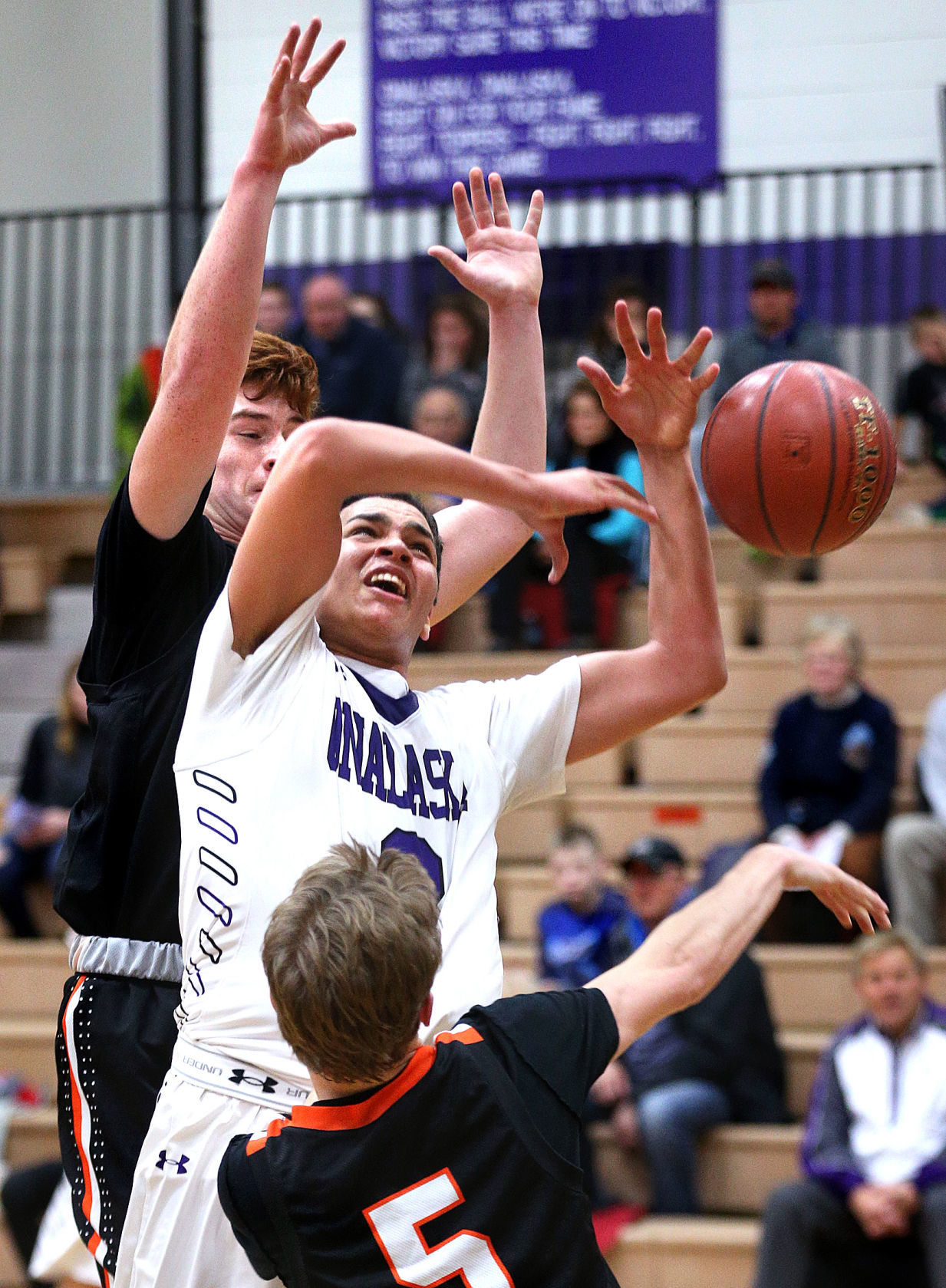 West Salem vs. Onalaska Boy's Basketball